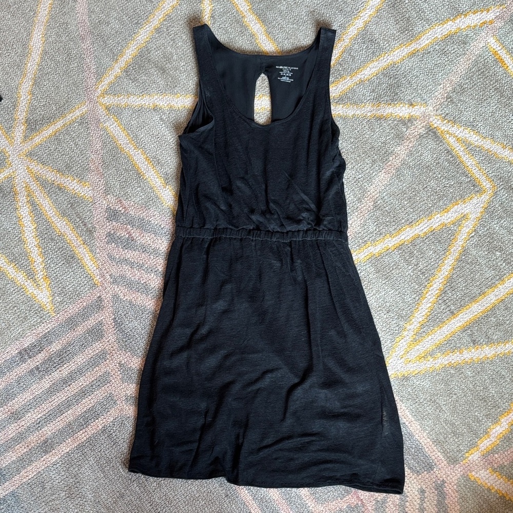 Elegant Black keyhole Sleeveless Mini Dress